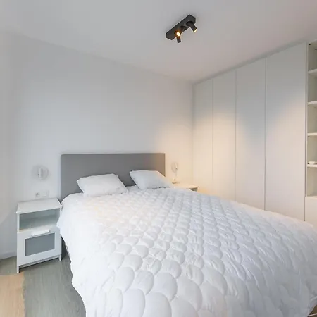 Luxurious 3-bedroom Villa, Cleaning Included * Lombardsijde