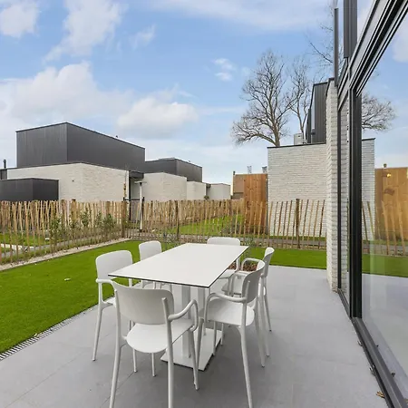 Luxurious 3-bedroom Villa, Cleaning Included